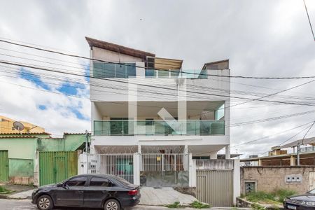 Casa à venda com 170m², 3 quartos e 1 vagaFachada