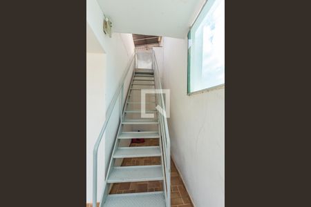 Casa à venda com 170m², 3 quartos e 1 vagaEscada