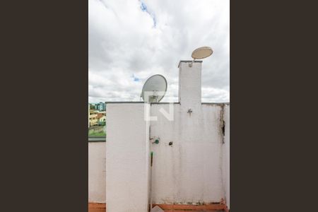 Casa à venda com 170m², 3 quartos e 1 vagaDucha