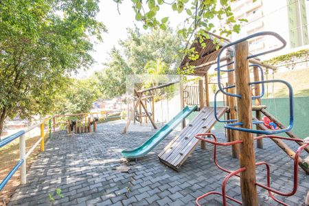 Apartamento para alugar com 62m², 2 quartos e 2 vagasÁrea comum - Playground