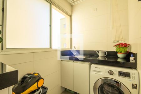 Apartamento para alugar com 62m², 2 quartos e 2 vagasÁrea de Serviço