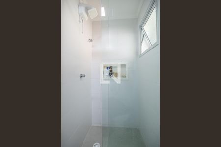 Apartamento para alugar com 62m², 2 quartos e 2 vagasBanheiro