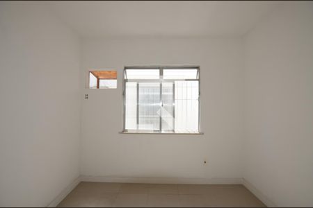 Quarto 1 de apartamento para alugar com 2 quartos, 59m² em Vaz Lobo, Rio de Janeiro