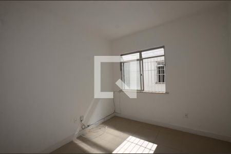 Sala de apartamento para alugar com 2 quartos, 59m² em Vaz Lobo, Rio de Janeiro