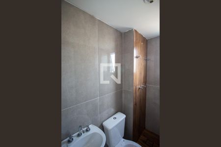 Apartamento para alugar com 38m², 2 quartos e 1 vaga Apartamento para alugar com 38m², 2 quartos e 1 vagaBanheiro