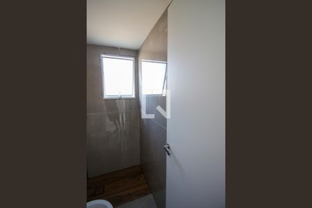 Apartamento para alugar com 38m², 2 quartos e 1 vaga Apartamento para alugar com 38m², 2 quartos e 1 vagaBanheiro