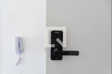 Fechadura eletrônica de kitnet/studio à venda com 1 quarto, 24m² em Paraíso, São Paulo