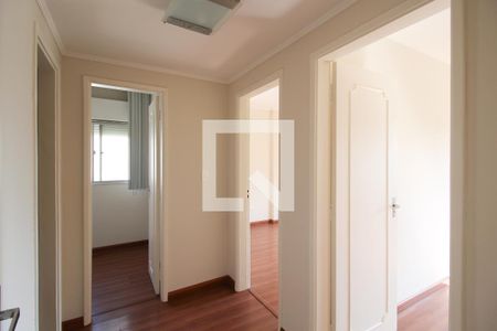 Corredor  de apartamento para alugar com 3 quartos, 84m² em Vila Nova Conceição, São Paulo