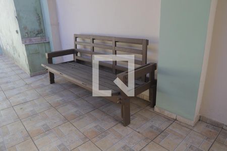 Casa à venda com 240m², 6 quartos e sem vagaÁrea externa