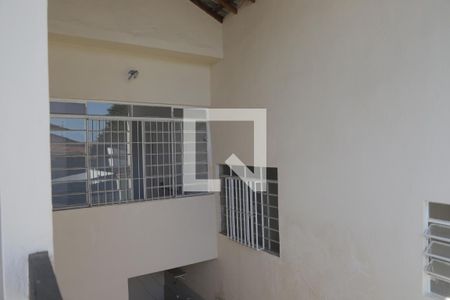 Casa à venda com 240m², 6 quartos e sem vagaVaranda