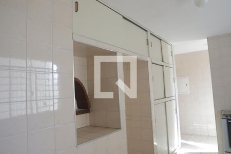 Casa à venda com 240m², 6 quartos e sem vagaCozinha