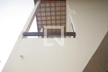 Casa à venda com 240m², 6 quartos e sem vagaQuintal