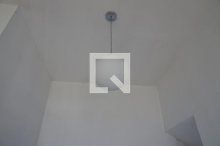 Casa à venda com 240m², 6 quartos e sem vagaHall