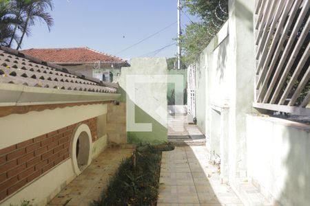 Casa à venda com 240m², 6 quartos e sem vagaÁrea externa