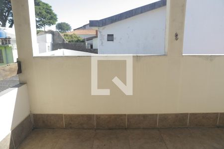 Casa à venda com 240m², 6 quartos e sem vagaVaranda