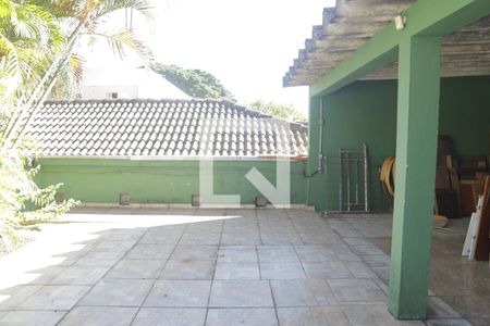 Casa à venda com 240m², 6 quartos e sem vagaGaragem