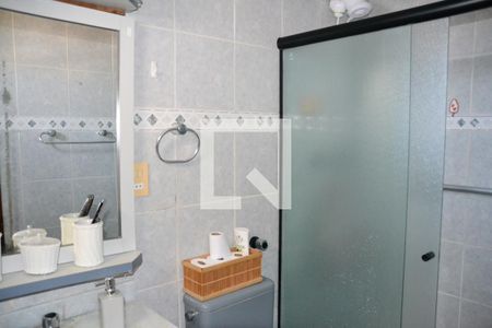 Apartamento à venda com 100m², 3 quartos e 2 vagas Apartamento à venda com 100m², 3 quartos e 2 vagasBanheiro