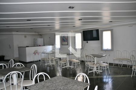 Apartamento à venda com 100m², 3 quartos e 2 vagas Apartamento à venda com 100m², 3 quartos e 2 vagasÁrea comum