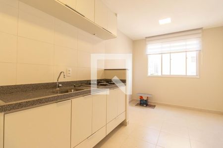 Apartamento para alugar com 33m², 2 quartos e 1 vagaSala - Cozinha - Área de serviço
