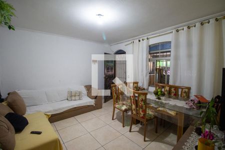 Sala de casa para alugar com 3 quartos, 100m² em Vila Progresso (zona Leste), São Paulo