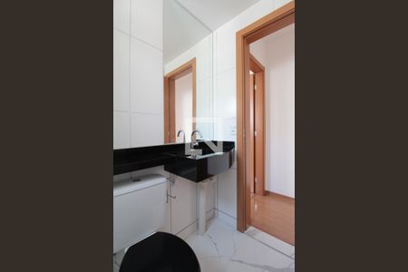 Apartamento para alugar com 52m², 2 quartos e 1 vagaBanheiro Social