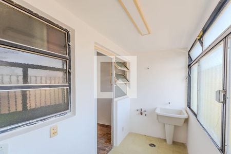 Apartamento à venda com 100m², 2 quartos e 1 vagaÁrea de Serviço