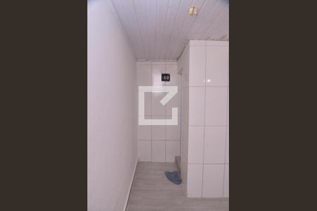 Sala/Cozinha de casa para alugar com 1 quarto, 30m² em Vila Suica, Santo André