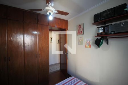 Apartamento à venda com 75m², 3 quartos e 3 vagasQuarto 3