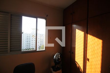 Quarto 1 de apartamento à venda com 3 quartos, 75m² em Vila Sao Paulo, São Paulo