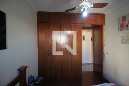 Apartamento à venda com 75m², 3 quartos e 3 vagasQuarto 3