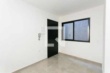 Sala de apartamento para alugar com 2 quartos, 38m² em Guaiaúna, São Paulo