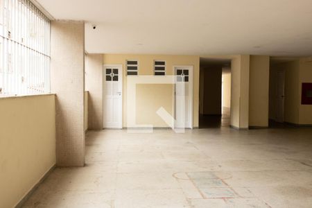 Apartamento à venda com 84m², 3 quartos e 2 vagas Apartamento à venda com 84m², 3 quartos e 2 vagasÁrea comum - Salão de festas