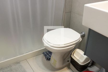 Apartamento à venda com 84m², 3 quartos e 2 vagas Apartamento à venda com 84m², 3 quartos e 2 vagasBanheiro Social