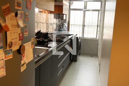 Apartamento à venda com 84m², 3 quartos e 2 vagas Apartamento à venda com 84m², 3 quartos e 2 vagasCozinha