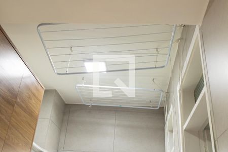 Apartamento à venda com 84m², 3 quartos e 2 vagas Apartamento à venda com 84m², 3 quartos e 2 vagasÁrea de Serviço