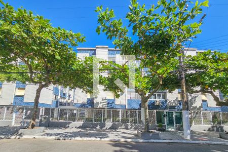 Fachada  de apartamento para alugar com 2 quartos, 70m² em Jardim Ana Maria, Guarujá
