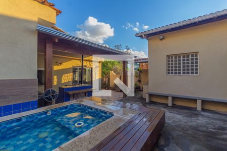 Casa à venda com 390m², 3 quartos e 2 vagasÁrea Externa