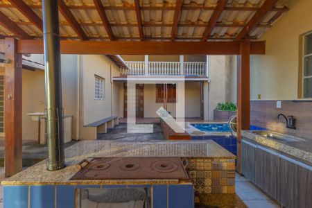 Casa à venda com 390m², 3 quartos e 2 vagasÁrea Externa