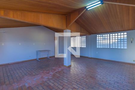 Casa à venda com 390m², 3 quartos e 2 vagasÁrea Externa