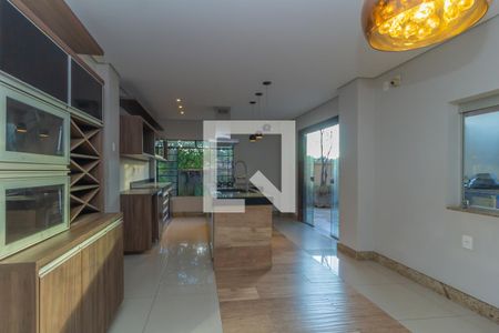 Casa à venda com 390m², 3 quartos e 2 vagasCozinha