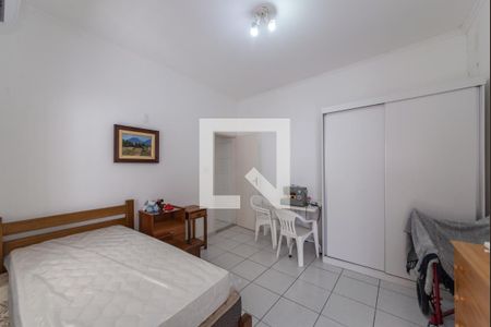 Casa à venda com 315m², 5 quartos e 3 vagasQuarto de Serviço