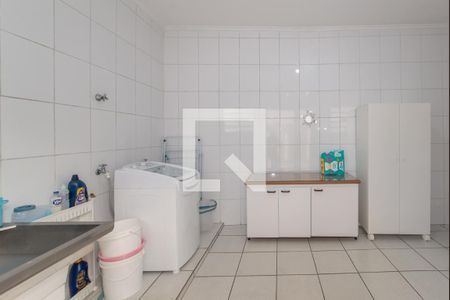 Casa à venda com 315m², 5 quartos e 3 vagasÁrea de Serviço