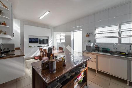 Casa à venda com 315m², 5 quartos e 3 vagasCozinha