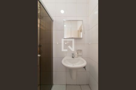 Casa à venda com 315m², 5 quartos e 3 vagasBanheiro de Serviço