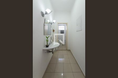 Lavabo de casa à venda com 5 quartos, 315m² em Bosque da Saúde, São Paulo