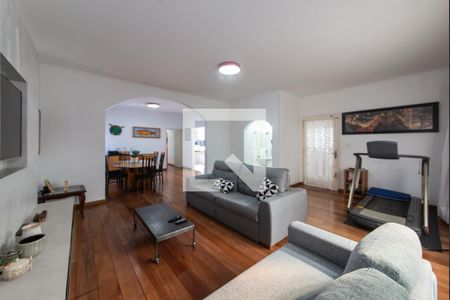 Sala de casa à venda com 5 quartos, 315m² em Bosque da Saúde, São Paulo