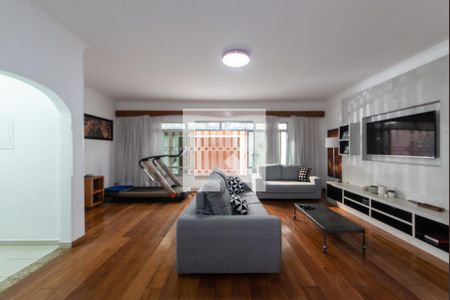Sala de casa à venda com 5 quartos, 315m² em Bosque da Saúde, São Paulo