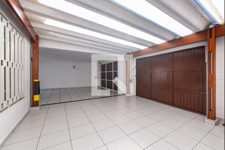 Casa à venda com 315m², 5 quartos e 3 vagasGaragem