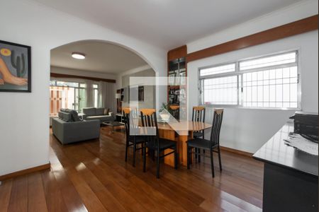 Casa à venda com 315m², 5 quartos e 3 vagasSala de Jantar