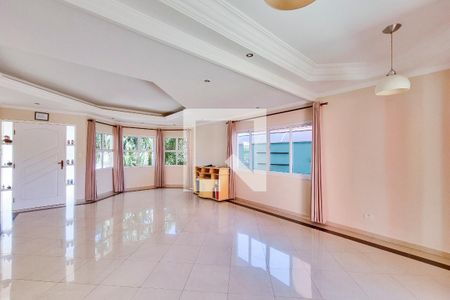 Sala de casa de condomínio para alugar com 3 quartos, 218m² em Loteamento Villa Branca, Jacareí